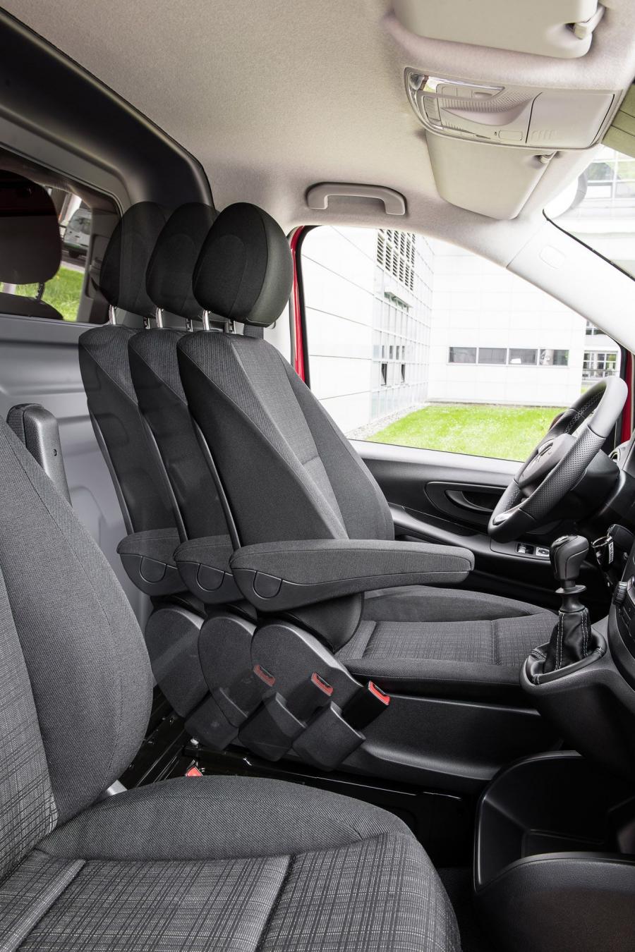 Mercedes-Benz Vito Tourer Select 2014 года  (фото 16 из 38)